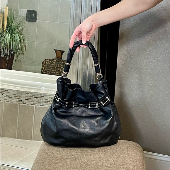 EXCELLENT CONDITION- Michael Kors Black Leather Hobo - Picture 3 of 13